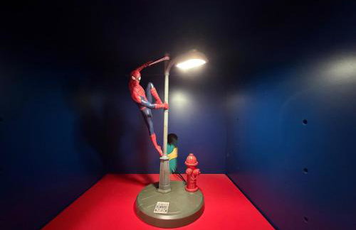 Disney Princess and Heroes Apartment Accessible - Foto 24