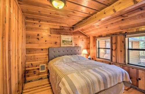 Deck and Grill Pet-Friendly Lakeside Cabin - Foto 17