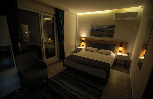 Royalova Hotel - Photo 28