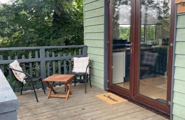 Pwllglas Bach - Spacious Cabin - Photo 16