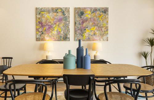 Contemporary Restelo Pool Haven - Photo 9