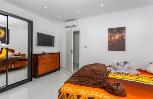 White Pearl Diamond Haus B, Opatija mit Meerblick & Pool - Foto 16