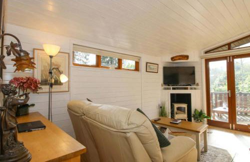 Astbury Falls Luxury Retreats - Photo 31