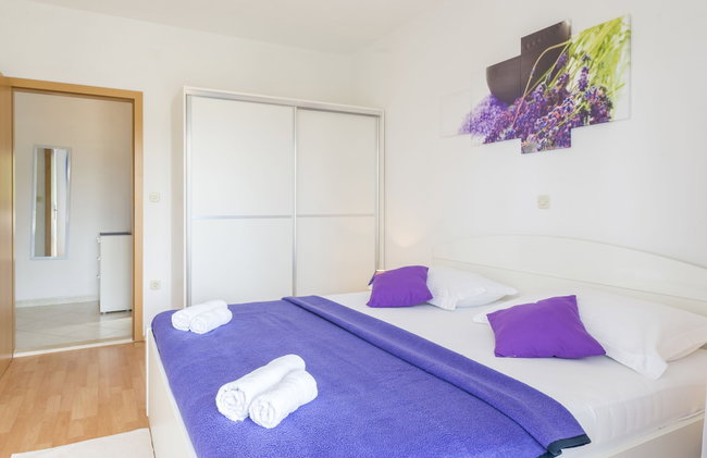 Apartmani Nikolina - Photo 13