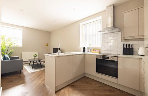 Plymouth by Charles Hope - Foto 3