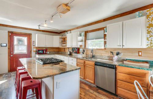 3 Mi to Blackwater Falls Mtn Retreat with Hot Tub - Photo 4