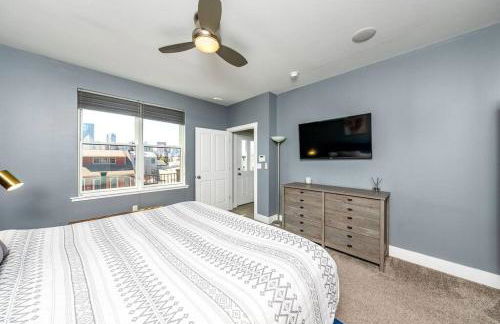 Family-Friendly 4BR Retreat Sleeps 12, Private Yard, Garage, Close to Stadiums, Casino & Downtown - Foto 28