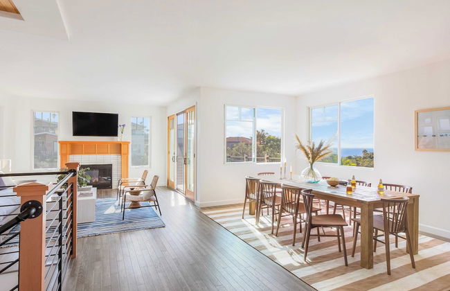 Maven by Avantstay 5 Minutes to the Beach! Ocean Views & Spacious Design - Foto 2