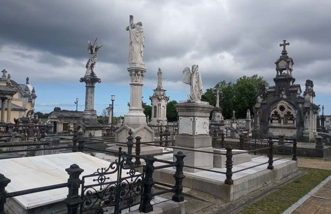 Visita guiada por el cementerio La Carriona - Foto 4