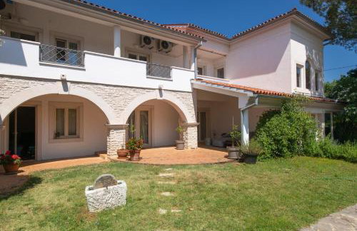 Kapetanova Villa - Photo 60