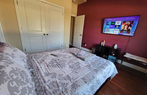 4 BR Smart Luxe Condo, Gated Community, Pool View, Mins to Costco & Top Golf - Foto 7