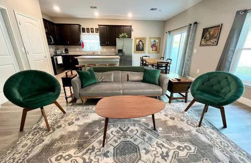 Sweet Stay with fully fenced yard - Foto 3