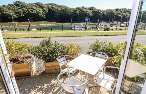 Yacht Haven View - Photo 32