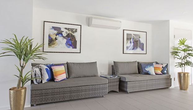 Entrada (vista interior)