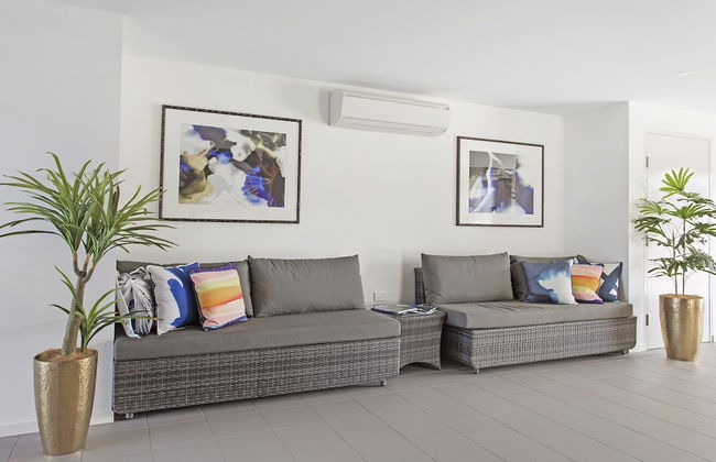 Property Vine - North Shore Kawana and Waterline - Foto 2