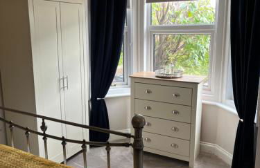 Garden Flat near train station - Foto 21