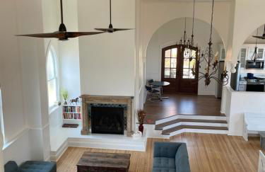 The Sanctuary:Downtown Staunton - Foto 10