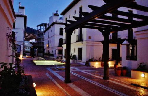 Velez Nazari - Foto 33