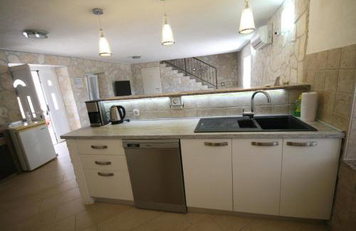 House Sakarun - Photo 18