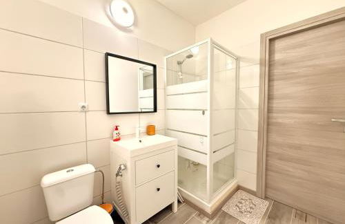 MXP Lakes 1BR Apartment - Casa Buda Maggiore, Direct Host - Foto 10