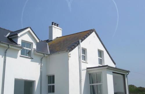 Garreglwyd - relaxed, rural, holiday house with outstanding sea views - Foto 4