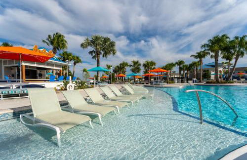 Modern Townhome with Resort Amenities - Foto 54