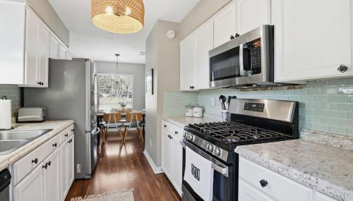 Howdy Hang Out - Cozy, Cute and Comfortable House! home - Foto 5