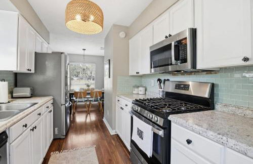 Howdy Hang Out - Cozy, Cute and Comfortable House! home - Foto 5