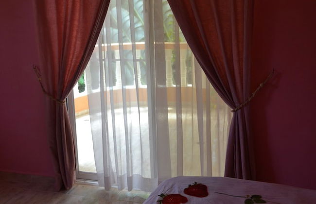 Apartments with Balcony in the Villa, Pool - Foto 4