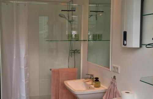 Wohnen überm Atelier - Foto 10