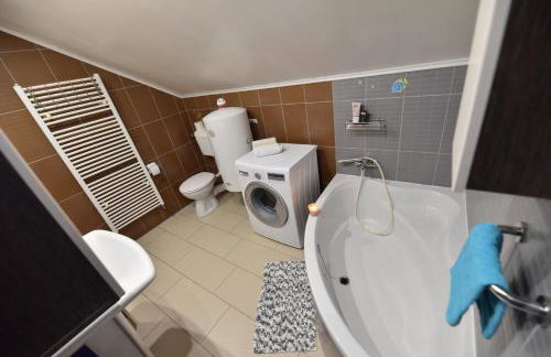 Iva's Place - Foto 44