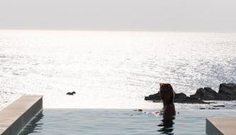 Casa Tarrha- Beachfront Villa with Heated Pool - Foto 2