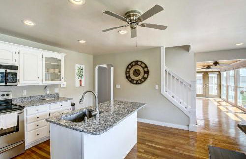 NEW! Lake Winnebago Waterfront Retreat - Foto 11