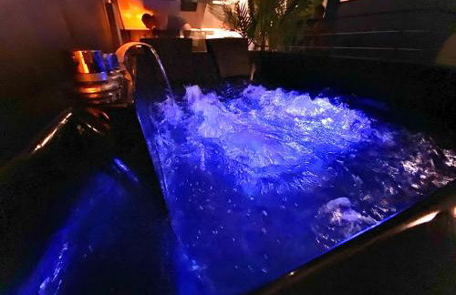 Saphir Spa - Sauna Balnéo Chromothérapie Massage - Foto 4