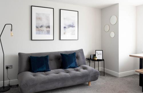 Lovely, comfortable 2-bed Braehead - free parking - Pass the Keys - Foto 1