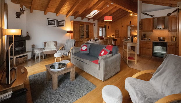 Ropiar - Photo 3, Living Room