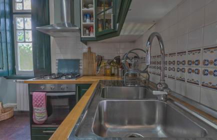 Large, converted farmhouse with pool - Foto 21