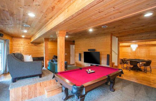 Secluded 18-Acres with Pool Hot Tub Pool Table - Foto 6