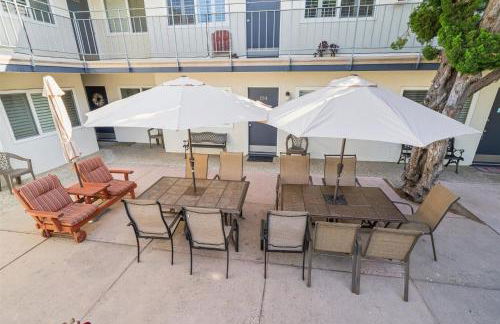 Beautiful 2 Bed Beach Condo #201 - Photo 27