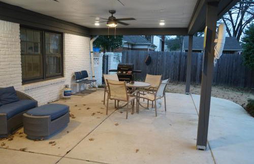 Stylish 4BR Prime Location Close to All! - Foto 49