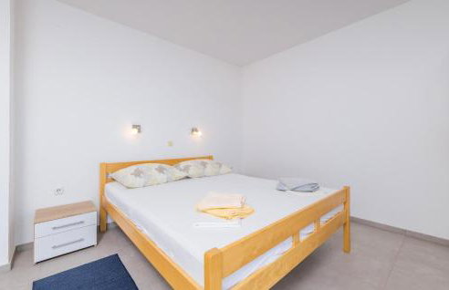 1 Bedroom Cozy Apartment In Senj - Foto 10