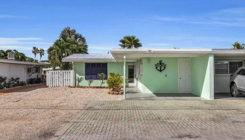 Villa Bella Newly Remodeled With Private Dock and Pool & Cabana Club Access - 7 night minimum stay - Foto 3