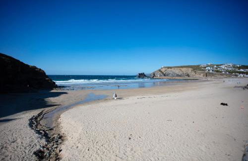 The Boy's Cottage - Photo 5