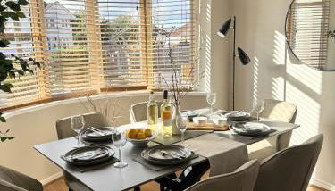 Spacious house for 7 - Ideal for Solihull NEC - Work and Family Groups - Foto 4