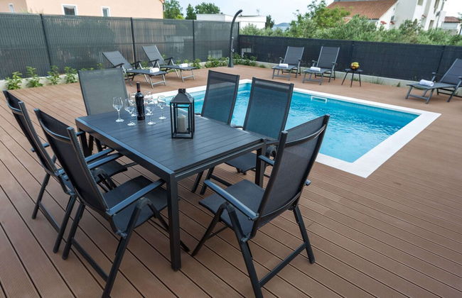 Luxury Villa With Private Pool, Great sea View, Near the Beach - Photo 17