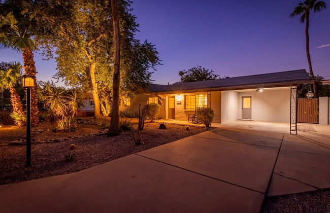 Sunset ASU Private Pool Updated Kitchen Baths - Foto 29