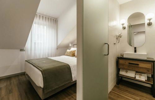 Royal Collection Covilhã - Photo 91