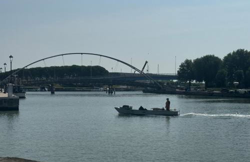 Vivere Nient'Altro between port and historic center - Foto 51