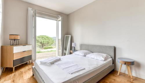 Le Soleil du Lac - Parking Privatif - Terrasse - Netflix - Clim - Foto 3, wardrobe