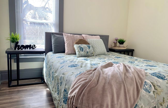 The Hennepin House-Private Yard &Parking - Foto 5